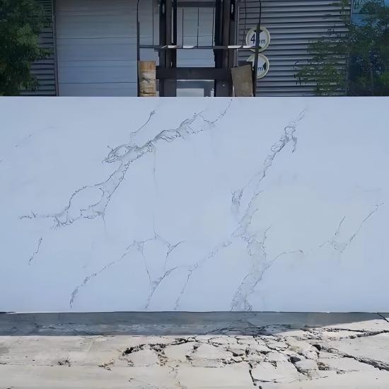 Artificial Calacatta Black White Quartz for Countertop and Big Slabs